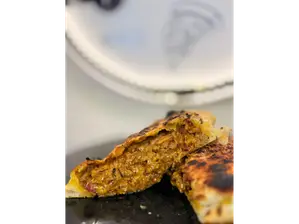 CALZONE 2 | Calzoburguer de Agusto's