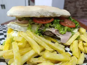 Lomito super completo de AIMME