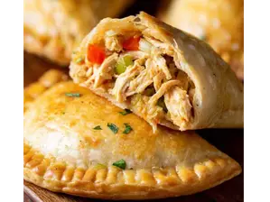12 EMPANADAS DE POLLO ARTESANAL de ARTENPIZZA