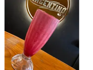 LICUADO DE FRUTILLA de BAR ARGENTINO