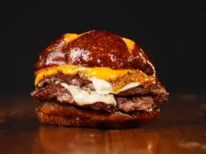 Emmy Doble con papas de BR Burgers Florida