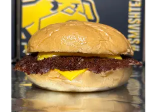 Cheeseburger de Bulldog Burgers San Martin