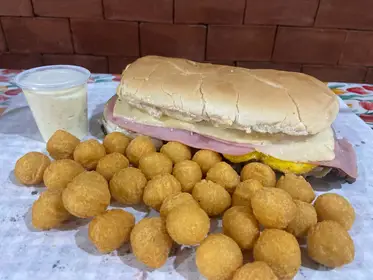 Producto de Guiseppe Rotiseria
