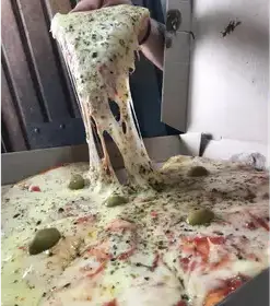 Producto de La Capital de la Pizza Premium