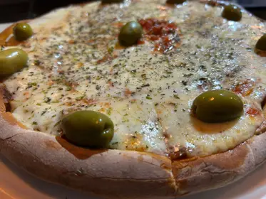 Producto de Pizzeria los compadres