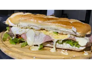 Milanesa completa grande de Cacerola