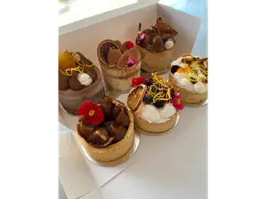 BOX ROMANTICO de CAMUS PASTELERIA