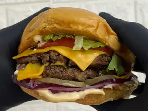 La 7-7 de Cero14.burgers