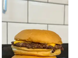 Classic burger de Chuker'S