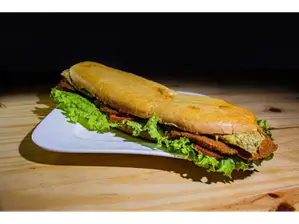 Gigante de pollo de Como en casa