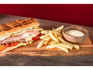LOMO COMPLETO de Contigo Burgers y Lomos