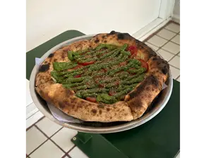 Napolitana estilo Napolitano de Cru pizza de calle