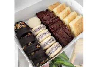 BOX MATERA de Dama's Cake