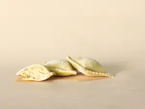RAVIOL - Pollo, Ricota y Queso Crema de Di Polo Pastas Manantiales