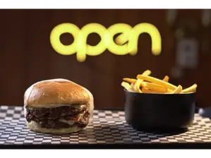 Super Ahumada de Distrito Burger