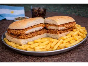 Suprema de Pollo Simple de DMilanga