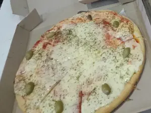 PIZZA MUZZARELLA de El rey de la pizza