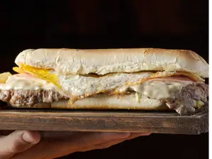 Completo de Emma Gourmet - Urca