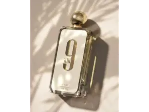 9am White (Unisex) de Esenciadoble.ok