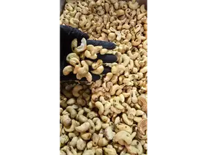 Almendras enteras grandes de Frutos Secos Gral. Roca | Minorista