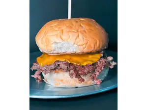 CHEESE BURGER de Gorilla Burger
