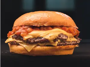 CUARTO DE GURÚ de GURÚ BURGUER Rotonda (Delivery, takeaway y salón)