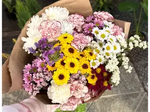 Ramo Primavera 💛 de Hessed