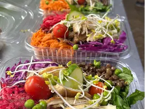 Ensalada con 1 ingrediente especial a elección de Ideas y sabores