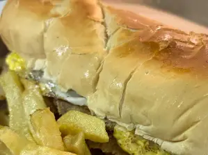 2 lomos con pan clásico de La Chuña