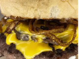 CHEESE ONION de LA JEFA BURGERS