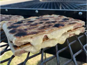 Tortilla Jamon y queso de La Tortilleria