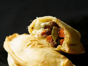 Empanada de Verduras Grilladas de La Reina Nueva Córdoba