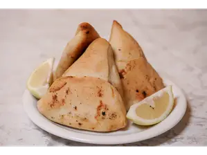 MEDIA DOCENA DE EMPANADAS de Lodelarmenio