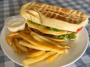 Lomito Simple de Lomitos.Santiagueños