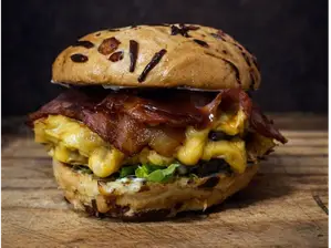 Cheddar y beacon de Loschunys_