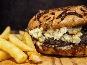 Hamburguesa roquefort de Loschunys_