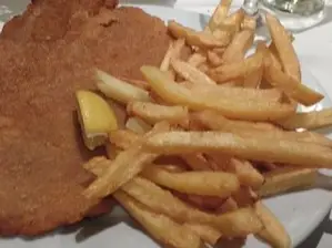 CLASICA CON PAPAS de LUCHOBAR