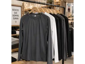 Camiseta básica gris de Lupita Store