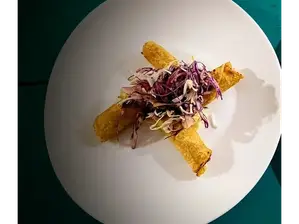 Taco de rabo de Mí Cantón