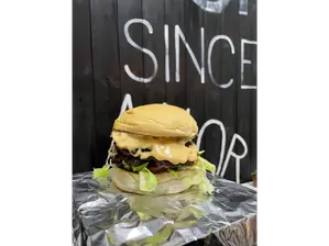 DOBLE 🍔 de MINGA