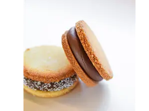 ALFAJORES DE ALMENDRAS KETO de MUMMIBAKERY