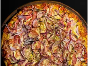 Panceta y cebolla morada de NESCARO