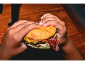 Simple Lola de Otto Burgers (Los Hornos)
