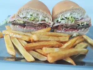 SANDWICH DE MILANESA COMPLETO de Pistacchio