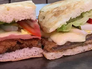 Completo Milanesa de Pizza Ricky