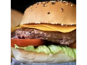 HAMBURGUESA CHEESE de Plan B Río Bamba