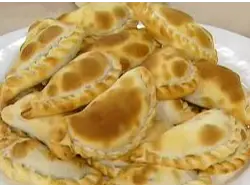 Empanadas de Carne de Pollo Enorme Parrilla