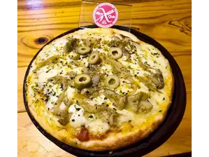 Muzza & berenjena asada & ajo de RICA Y CELI GLUTEN FREE