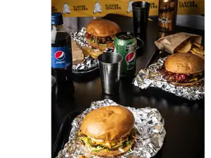 DOUBLE SMASH & CHICK de Royk