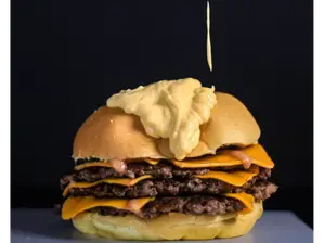 CHEESE BURGER de Rustica Smash Burger